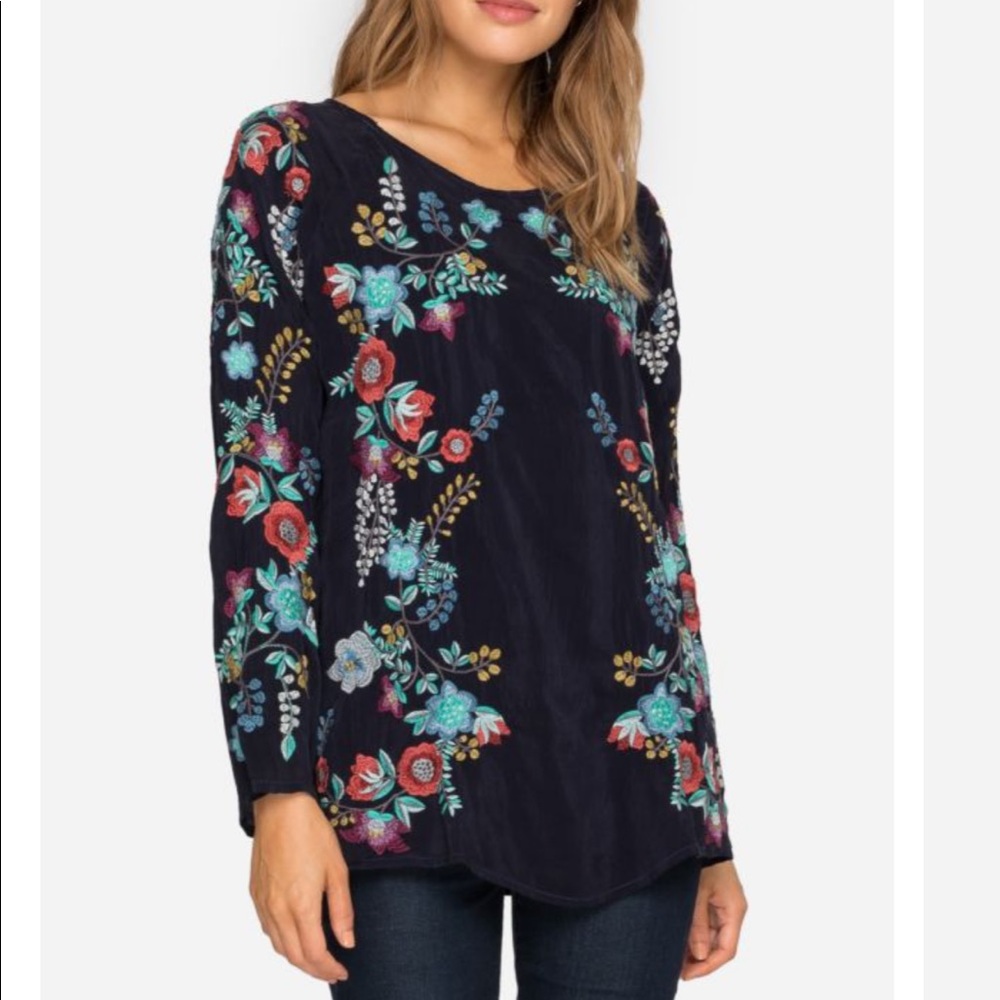 Johnny was Kikimu blouse top shirt tunic medium